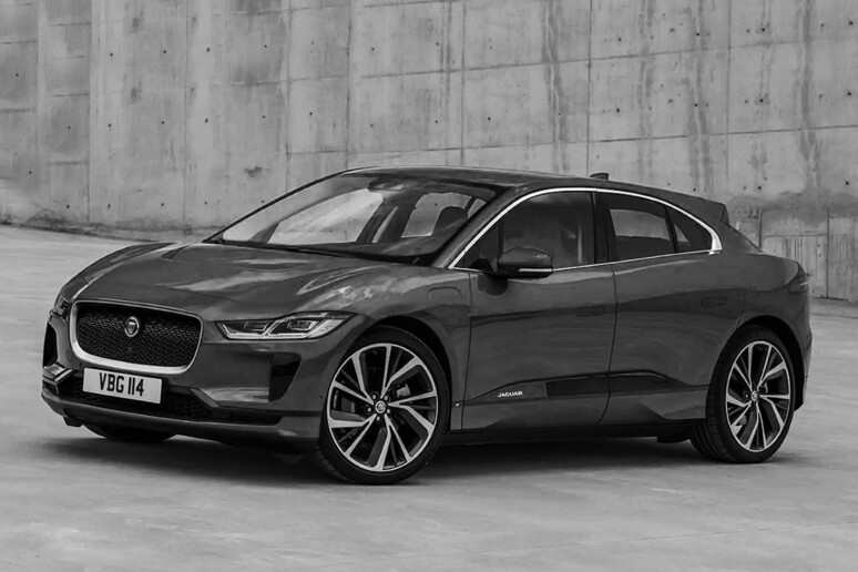 Jaguar fermerà a fine anno produzione dell 'elettrica i-Pace - RIPRODUZIONE RISERVATA