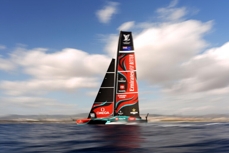 America's Cup: New Zealand vince 8/a regata, domani match point