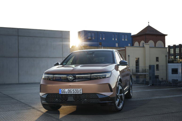 Opel Grandland, il suv  'made in Germany ' dall 'animo green - RIPRODUZIONE RISERVATA