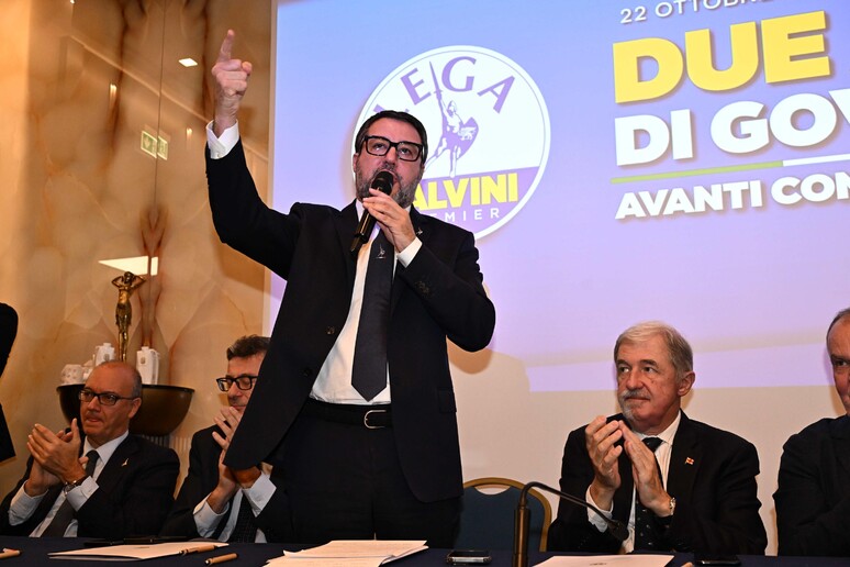 Salvini, forze dell 'ordine infangate da un ente inutile - RIPRODUZIONE RISERVATA