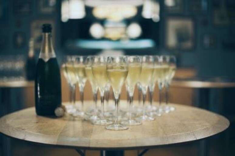 Champagne Day, brindisi globale il 25 ottobre - RIPRODUZIONE RISERVATA