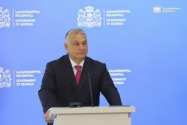 Orban: "Von der Leyen e Weber cospirano per rovesciarmi" - RIPRODUZIONE RISERVATA