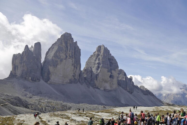 Alpinista precipita e muore dalle Tre Cime di Lavaredo