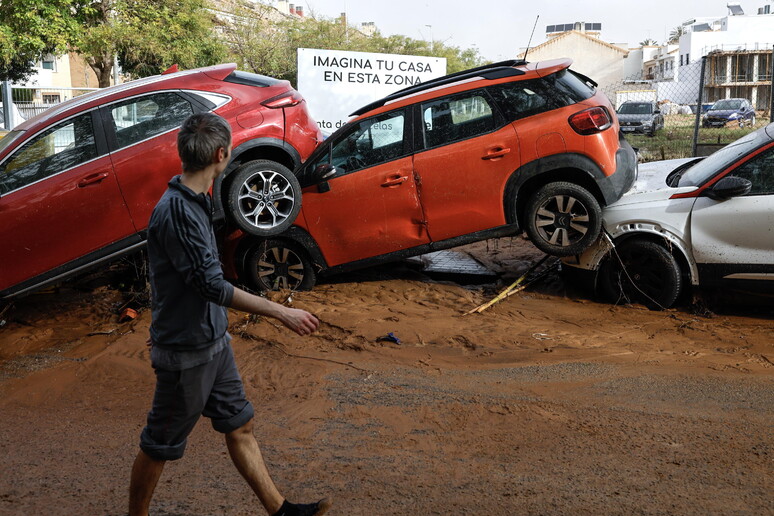 Alluvione a Valencia © ANSA/EPA