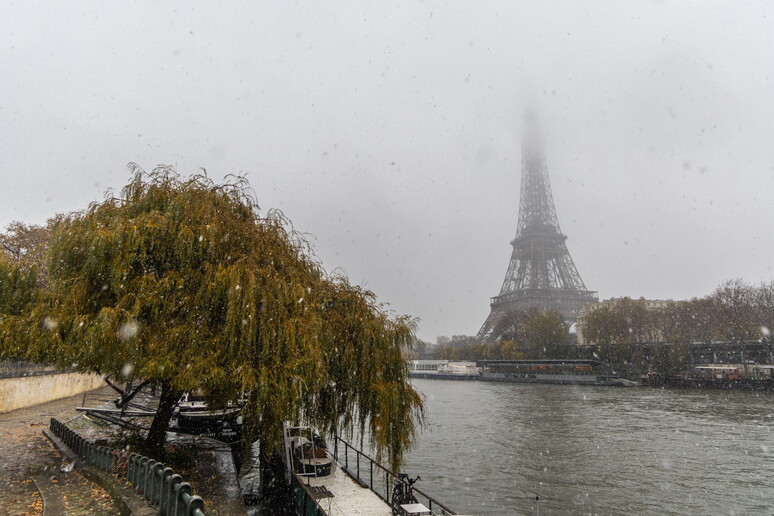 Ile-de-France on orange alert due to snow fall