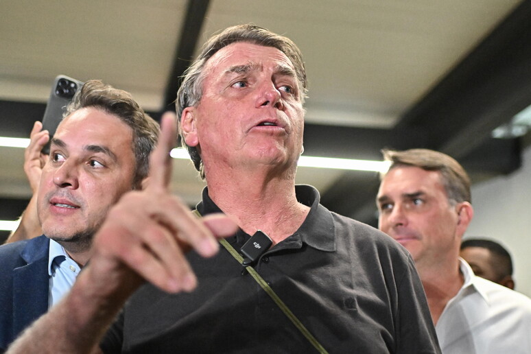 Bolsonaro potrebbe chiedere rifugio in un'ambasciata straniera