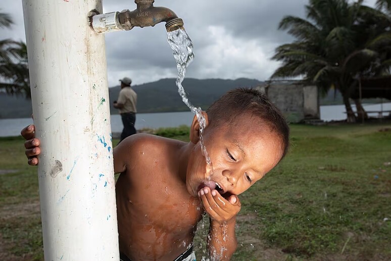 A Panama il 23% dei bambini senza acqua potabile sicura