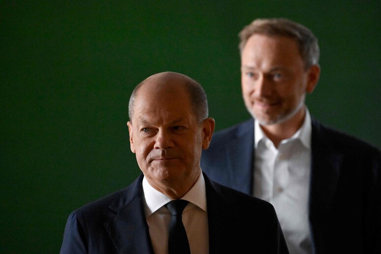 Germania: i ministri della Fdp lasceranno la coalizione di Scholz © ANSA/AFP