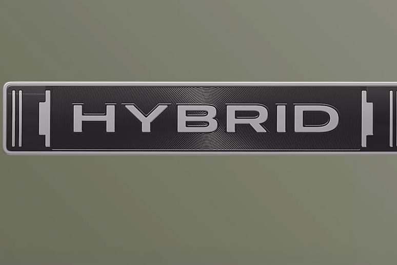 Subaru, pronto al debutto il suv Forester Hybrid 2025 - RIPRODUZIONE RISERVATA