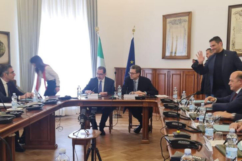 Il ministro dell 'economia e Finanze Giancarlo Giorgetti a Nuoro per un incontro in prefettura -     RIPRODUZIONE RISERVATA