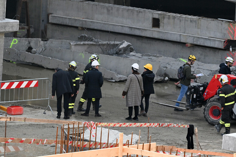 Crollo cantiere a Firenze, 3 indagati