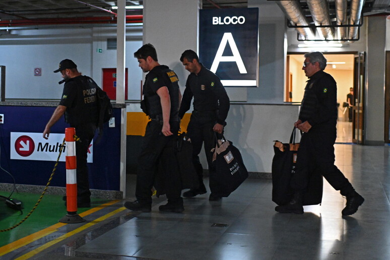 In Brasile arresti e perquisizioni contro gli 007 paralleli