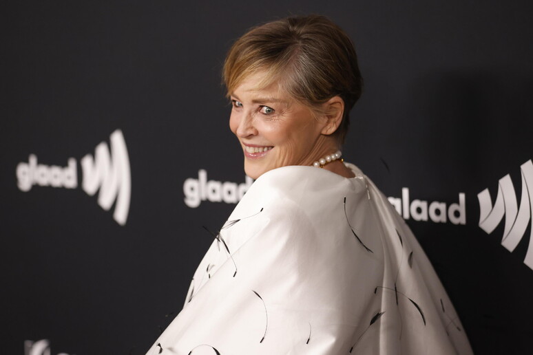 A Sharon Stone Cariddi d'oro alla carriera a festival Taormina