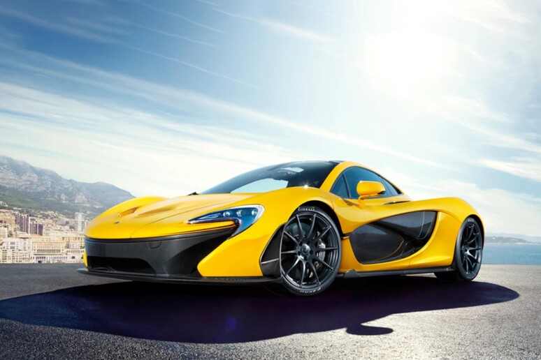 McLaren presenterà a fine anno l’erede della P1 -     RIPRODUZIONE RISERVATA