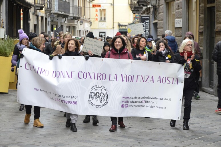 Regione Valle d'Aosta, 'nessuna pressione antiabortista emersa'