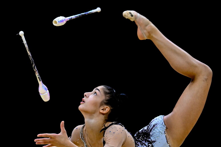 Sofia Raffaeli, prima italiana al mondo a conquistare un oro individuale in ginnastica ritmica - RIPRODUZIONE RISERVATA