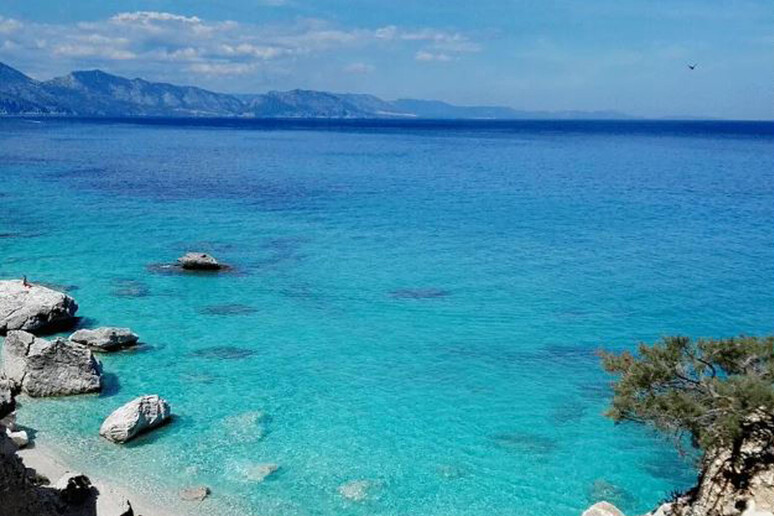 Tre spiagge italiane tra le 50 più belle al mondo - RIPRODUZIONE RISERVATA