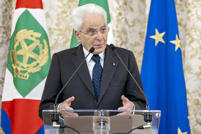 Mattarella al Quirinale - RIPRODUZIONE RISERVATA