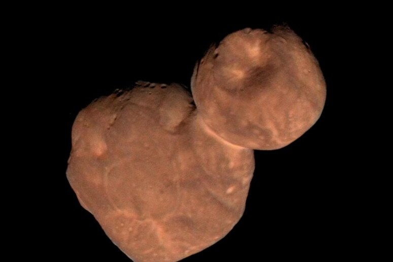 Akkoroth, l 'oggetto più lontano finora raggiunto da una missione spaziale (fonte: NASA) - RIPRODUZIONE RISERVATA