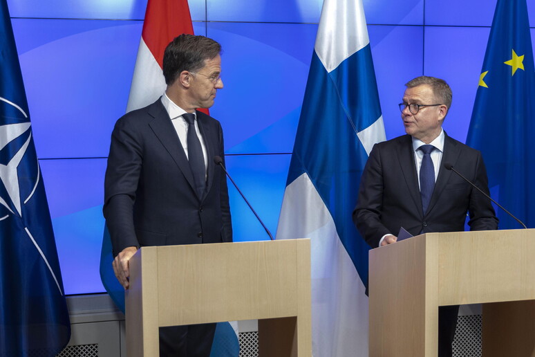 Fonti: Orban non ha ancora rimosso il veto su Rutte alla Nato © ANSA/EPA