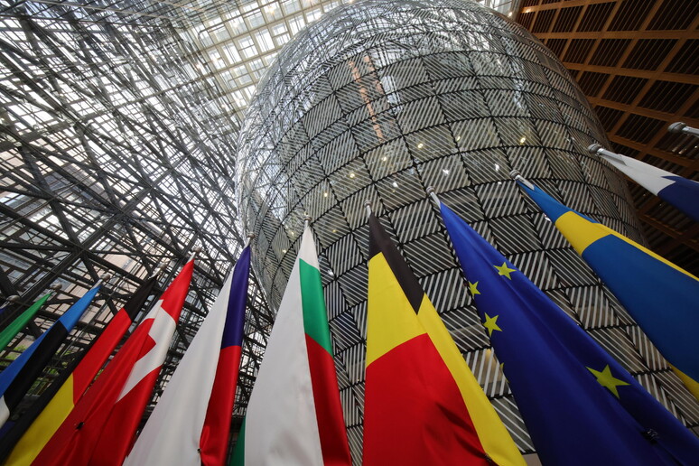 Think tank europei: l 'Ue a metà non plasmerà nuovo ordine mondiale © ANSA/EPA