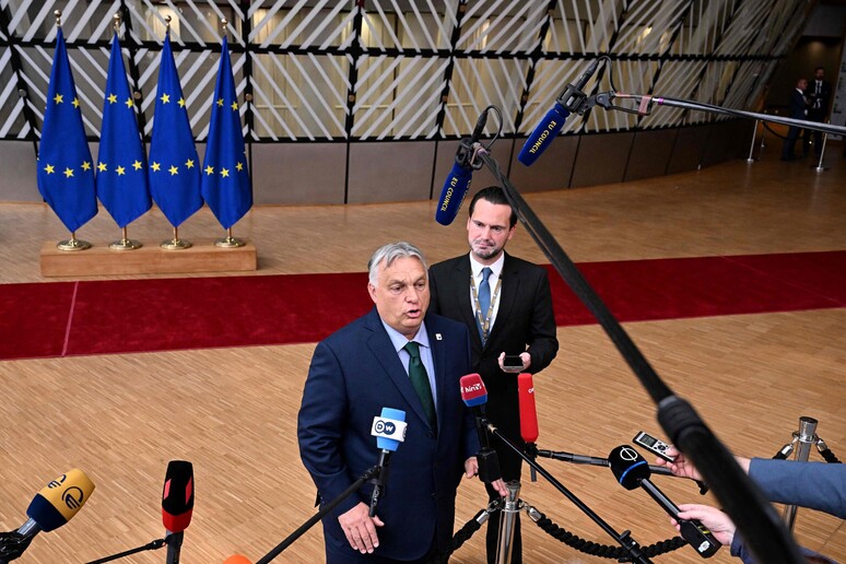 Orban: "L 'accordo sui top jobs è vergognoso, gli elettori sono stati ingannati" © ANSA/AFP