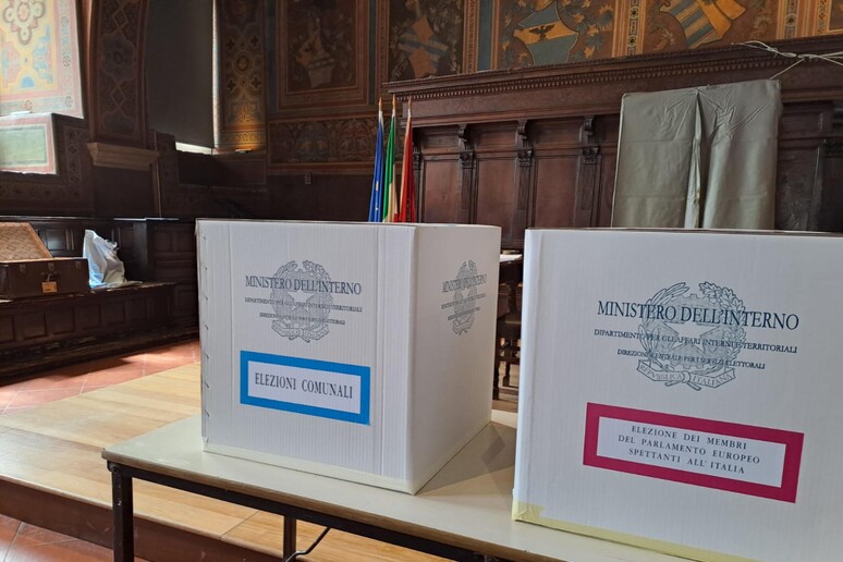 Urne aperte in Puglia, si vota per le Europee e 62 nuovi sindaci - RIPRODUZIONE RISERVATA