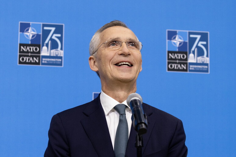La Nato rivede la strategia sull 'intelligenza artificiale © ANSA/EPA