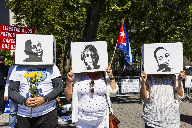 Una protesta a favore dei detenuti politici a Cuba - RIPRODUZIONE RISERVATA
