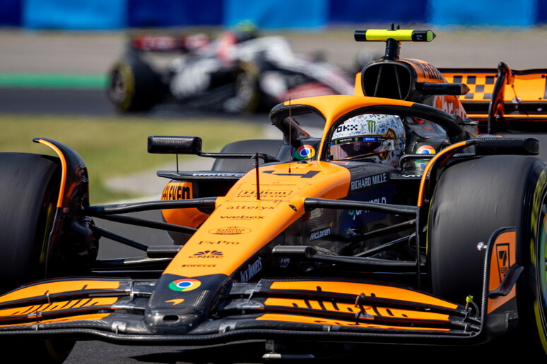 La McLaren di Lando Norris © ANSA/EPA