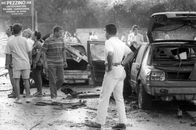 Via D 'Amelio, Palermo, 19 de julio de 1992, días del brutal atentado. - RIPRODUZIONE RISERVATA