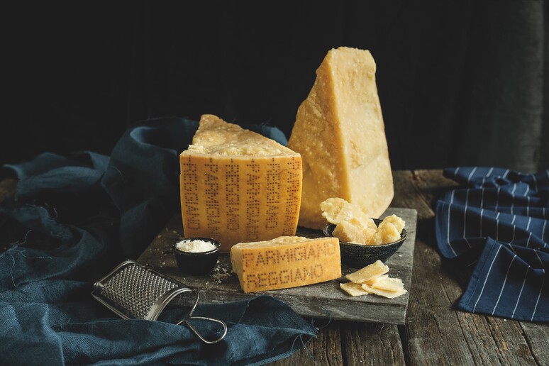 Parmigiano Reggiano, cresce produzione dei caseifici di montagna - RIPRODUZIONE RISERVATA