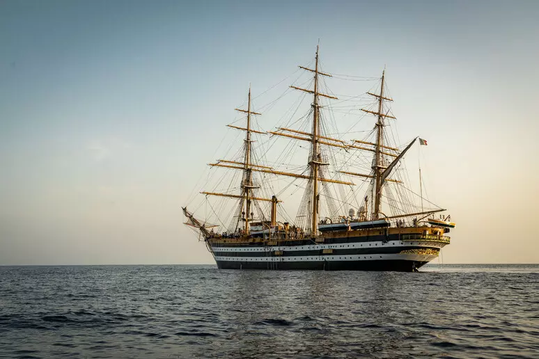 L'Amerigo Vespucci verso il Giappone, sarà per la prima volta a Tokyo