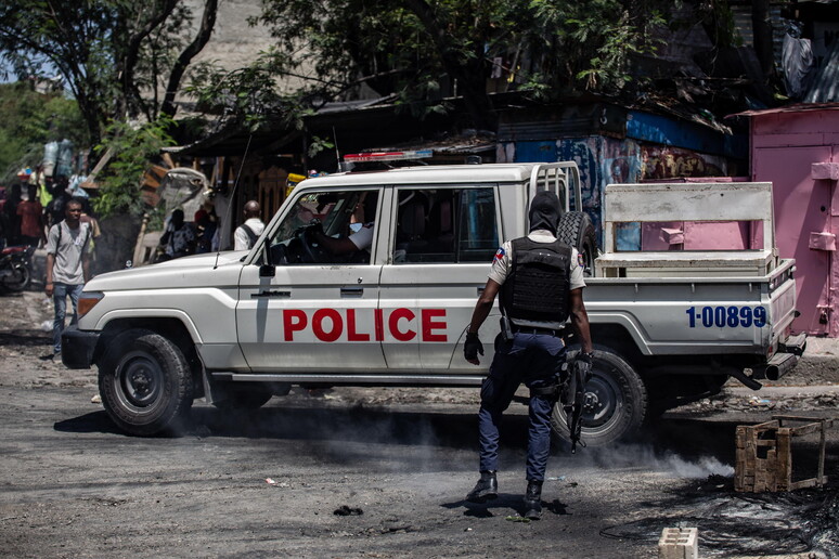 Polizia Haiti, 'rischiamo che il crimine si prenda la capitale'