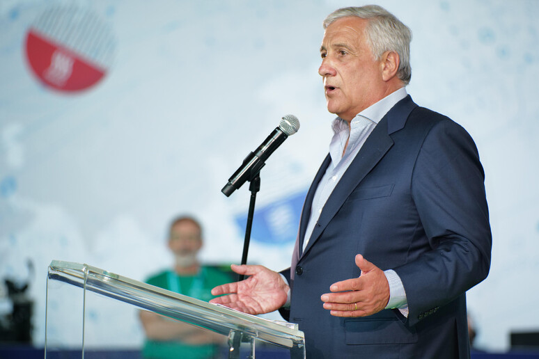 Tajani - RIPRODUZIONE RISERVATA