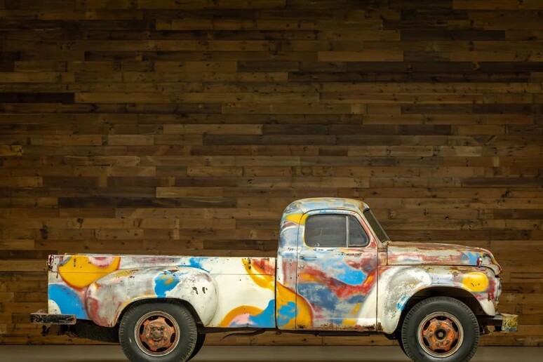 All 'asta l 'originale Studebaker M5 dei Grateful Dead - RIPRODUZIONE RISERVATA