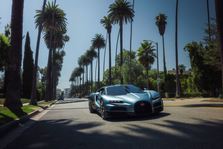 Bugatti Tourbillon in tour nella California meridionale - RIPRODUZIONE RISERVATA