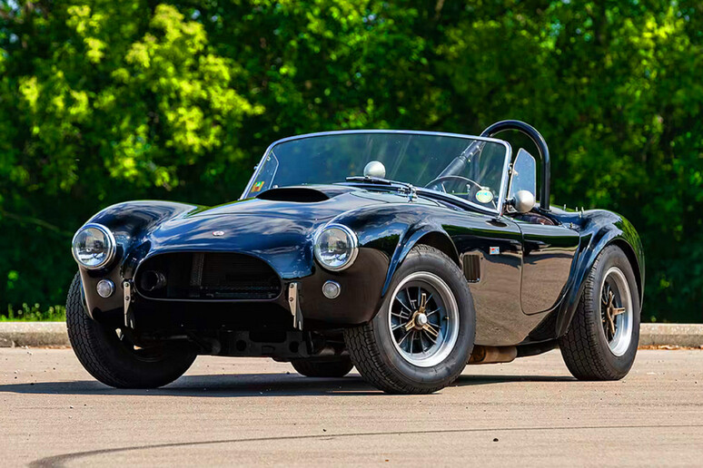 Mecum Auctions porta a Monterey la Cobra di Steve McQueen - RIPRODUZIONE RISERVATA