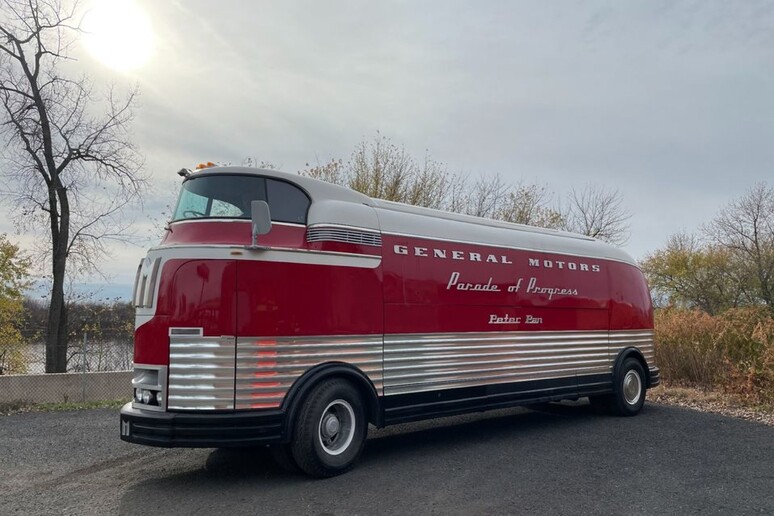 In vendita uno dei dodici Futurliner prodotti da GM - RIPRODUZIONE RISERVATA