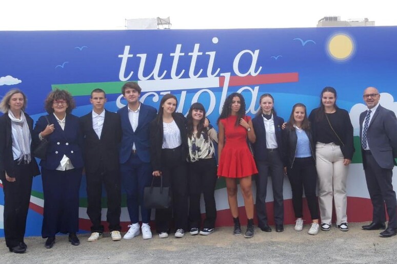 Inaugurazione anno scolastico, delegazione valdostana a Cagliari - RIPRODUZIONE RISERVATA