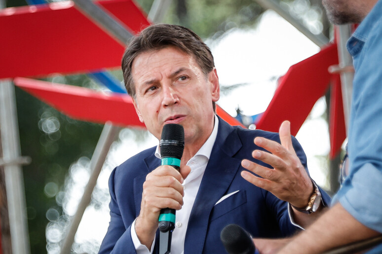 Giuseppe Conte - RIPRODUZIONE RISERVATA