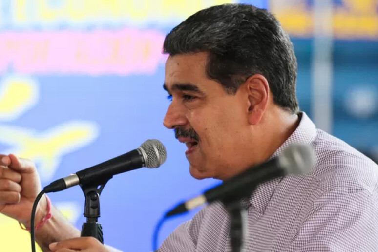 Maduro a González, 'mi hai chiesto clemenza, sei un codardo'