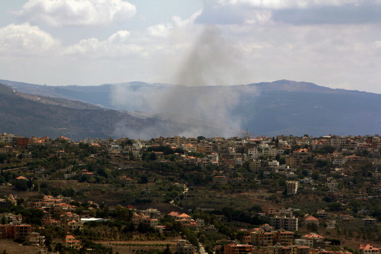 Hezbollah, 'colpita una base dell'intelligence israeliana'