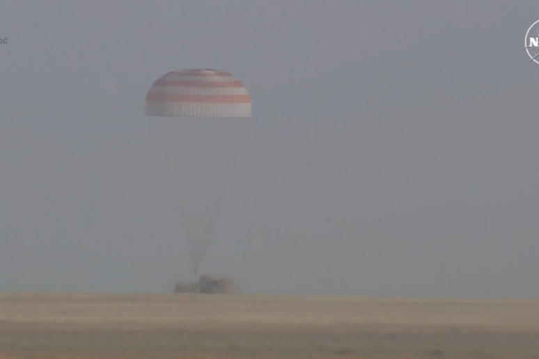 L’atterraggio della Soyuz Ms-25 in Kazakistan (fonte: Nasa, YouTube) - RIPRODUZIONE RISERVATA