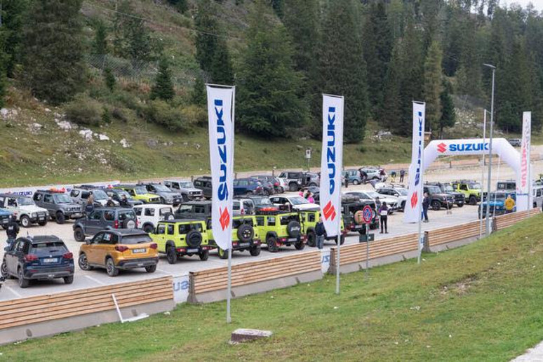 Raduno di Suzuki 4x4, 90 equipaggi sull 'Altopiano dei 7 Comuni - RIPRODUZIONE RISERVATA