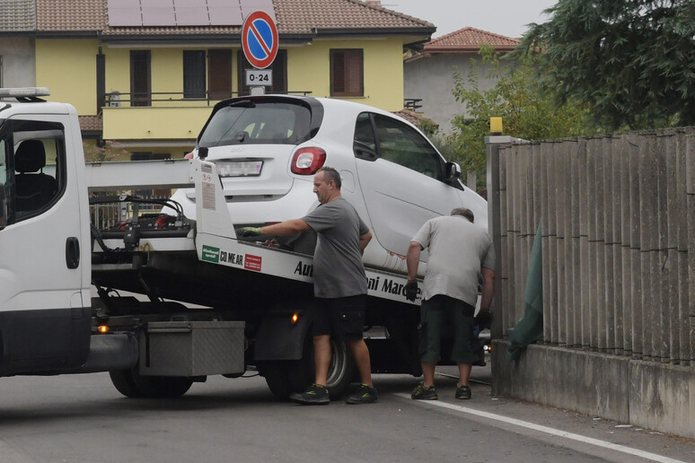 - RIPRODUZIONE RISERVATA