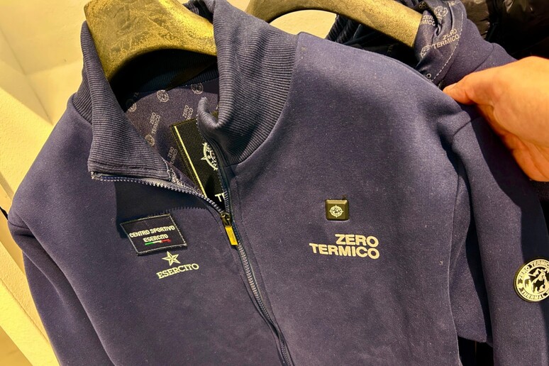 Esercito Sportswear a Pitti, debutta la felpa 'riscaldabile'