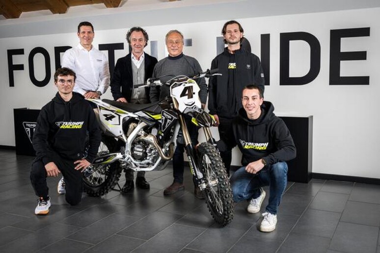 Triumph Italia debutta nelle competizioni off-road - RIPRODUZIONE RISERVATA