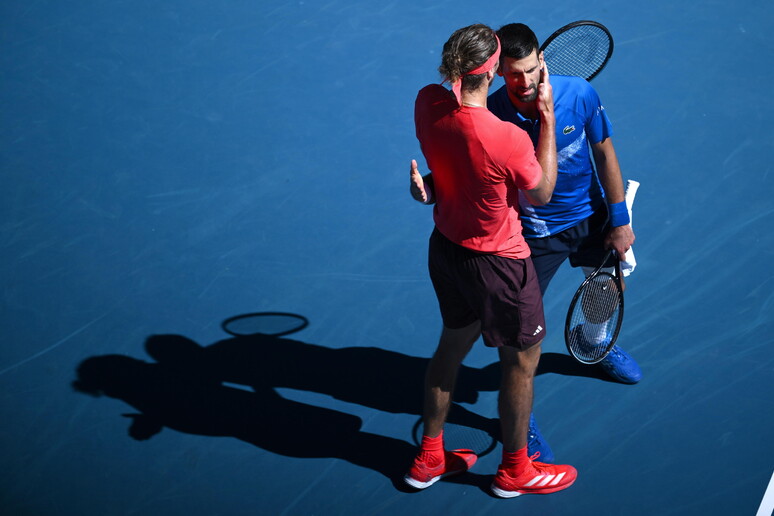 Australian Open: Zverev difende Djokovic, "Fischi ingiusti"