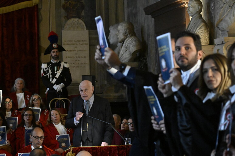 Il ministro della Giustizia Carlo Nordio nel corso dell 'intervento svolto a Napoli - RIPRODUZIONE RISERVATA